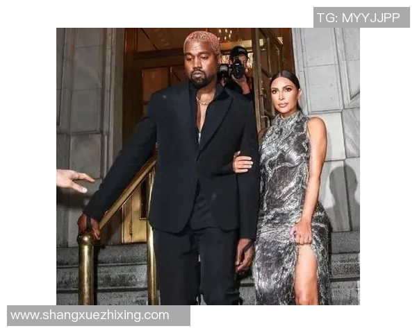 足球明星与卡戴珊的奇妙邂逅揭秘背后的爱情与荣耀故事